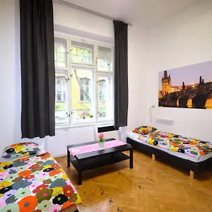 Travel&joy Backpackers 2* Prague